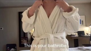 WAINTING FOR HIM I SHOW MY SHOPPING - porn video