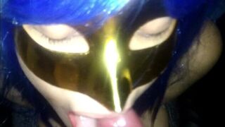 Sexy mature gets squirts of milk on her face - porn video